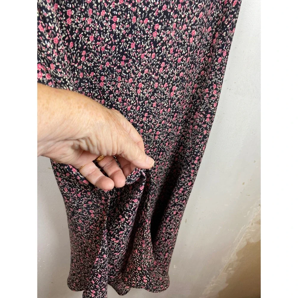 Angie Ditsy Floral Midi Dress Womens Small Black Excellent Tie Shoulder V-Neck